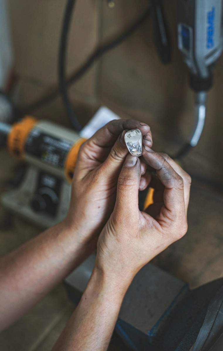 Argenterie transformée en bijoux