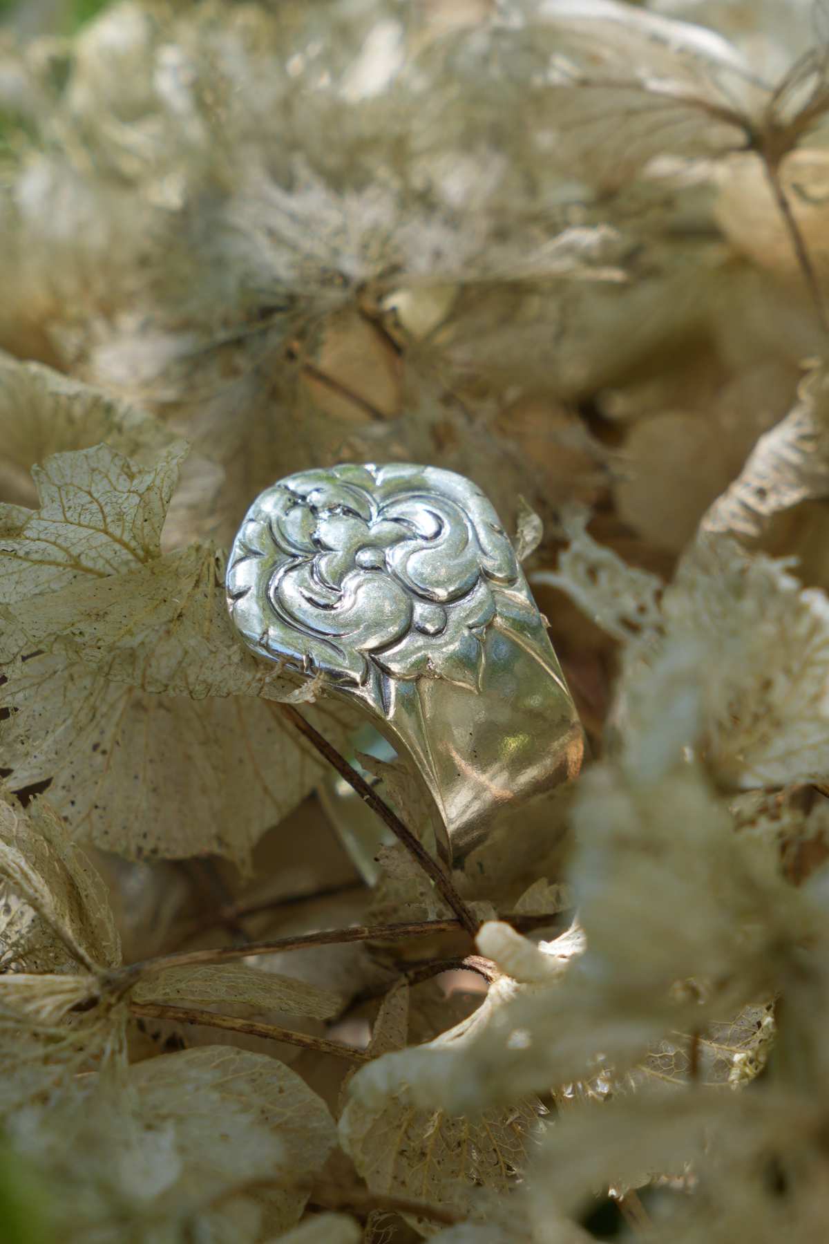 Bague Arabesque - bijou artisanal en argenterie recyclée, fait main à Marseille par XV3foisrien