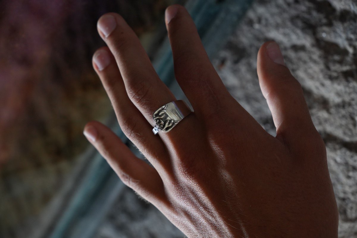 Bague Arabesques - bijou artisanal en argenterie recyclée, fait main à Marseille par XV3foisrien