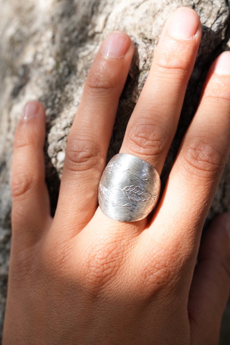 Bague Boule Feuille de Chêne vue 3