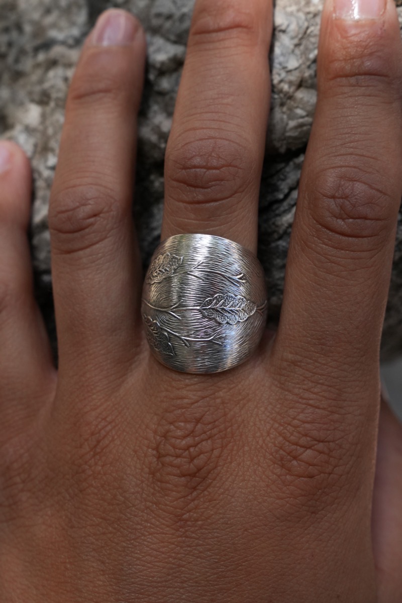 Bague Boule Feuille de Chêne vue 5
