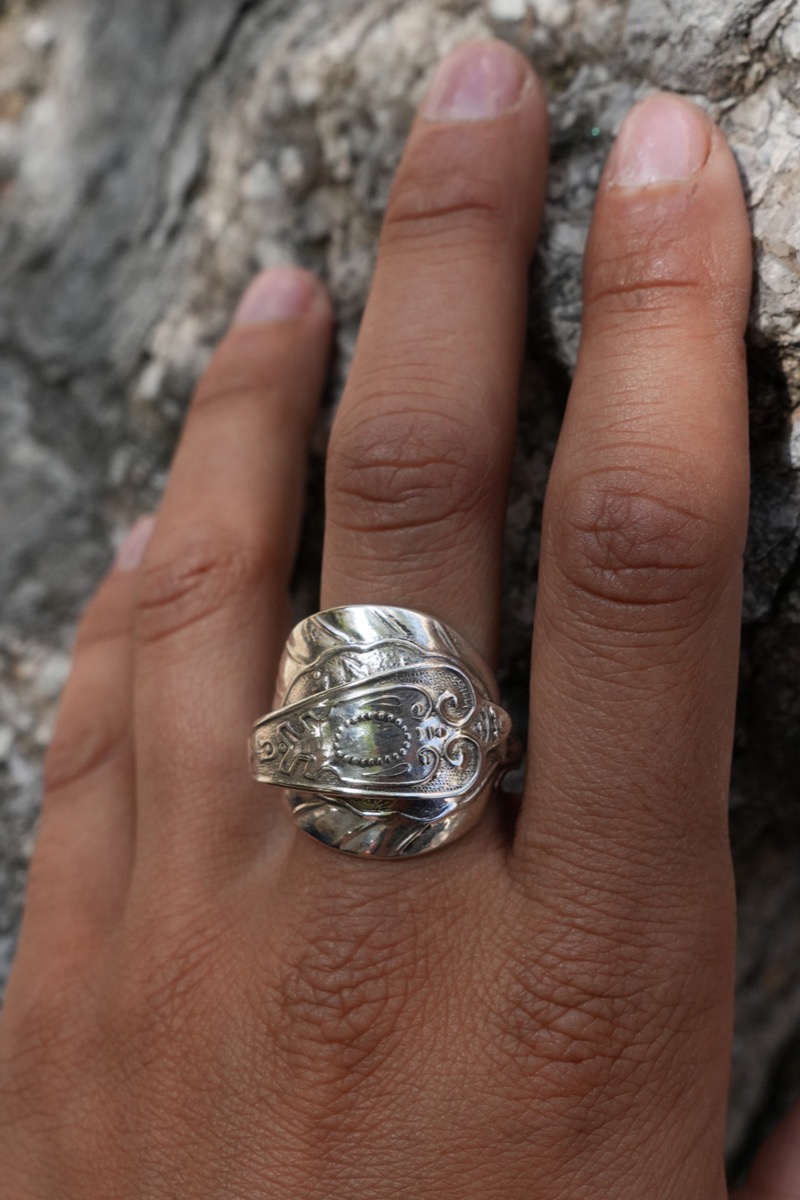 Bague Boule Feuille Volutes vue 4