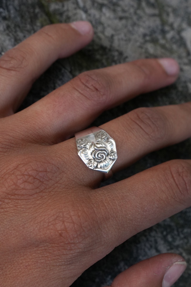 Bague Bouton de Rose vue 9