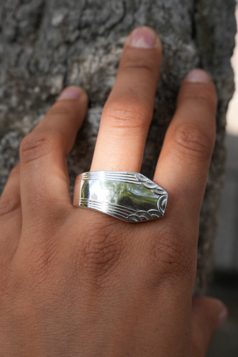 Bague Colonne Volute vue 3