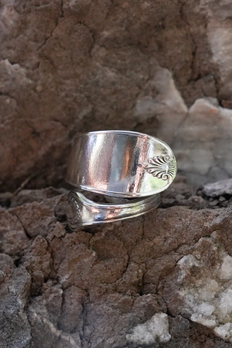 Bague Entortillée Feuille Olivier vue 4
