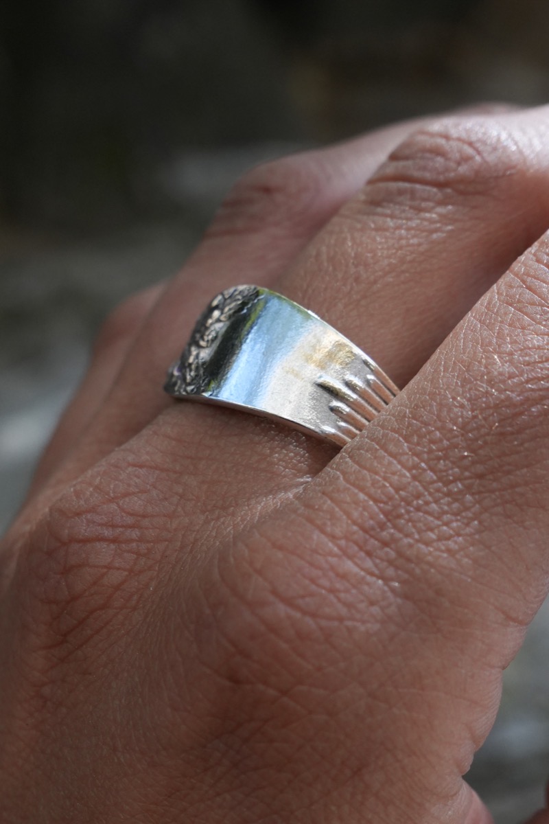 Bague Feuille de Chêne Recyclée vue 10