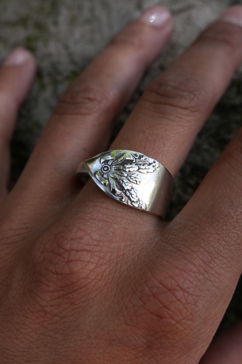 Bague Feuille de Chêne Recyclée vue 9