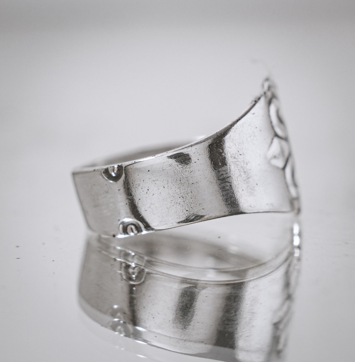 Bague Fleur de Lys vue 4