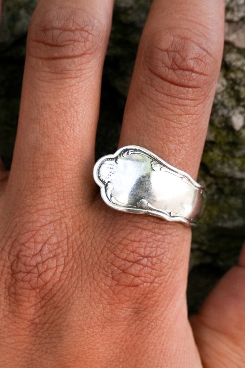 Bague Héritage Fine Volute - bijou artisanal en argenterie recyclée, fait main à Marseille par XV3foisrien