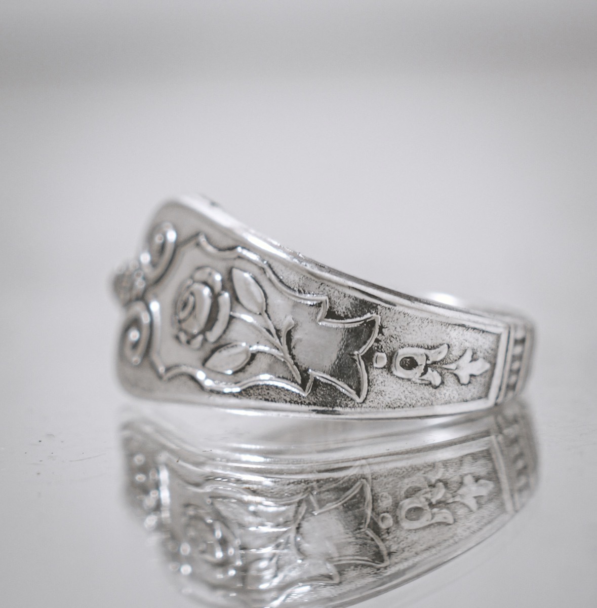 Bague Le Rosier vue 4