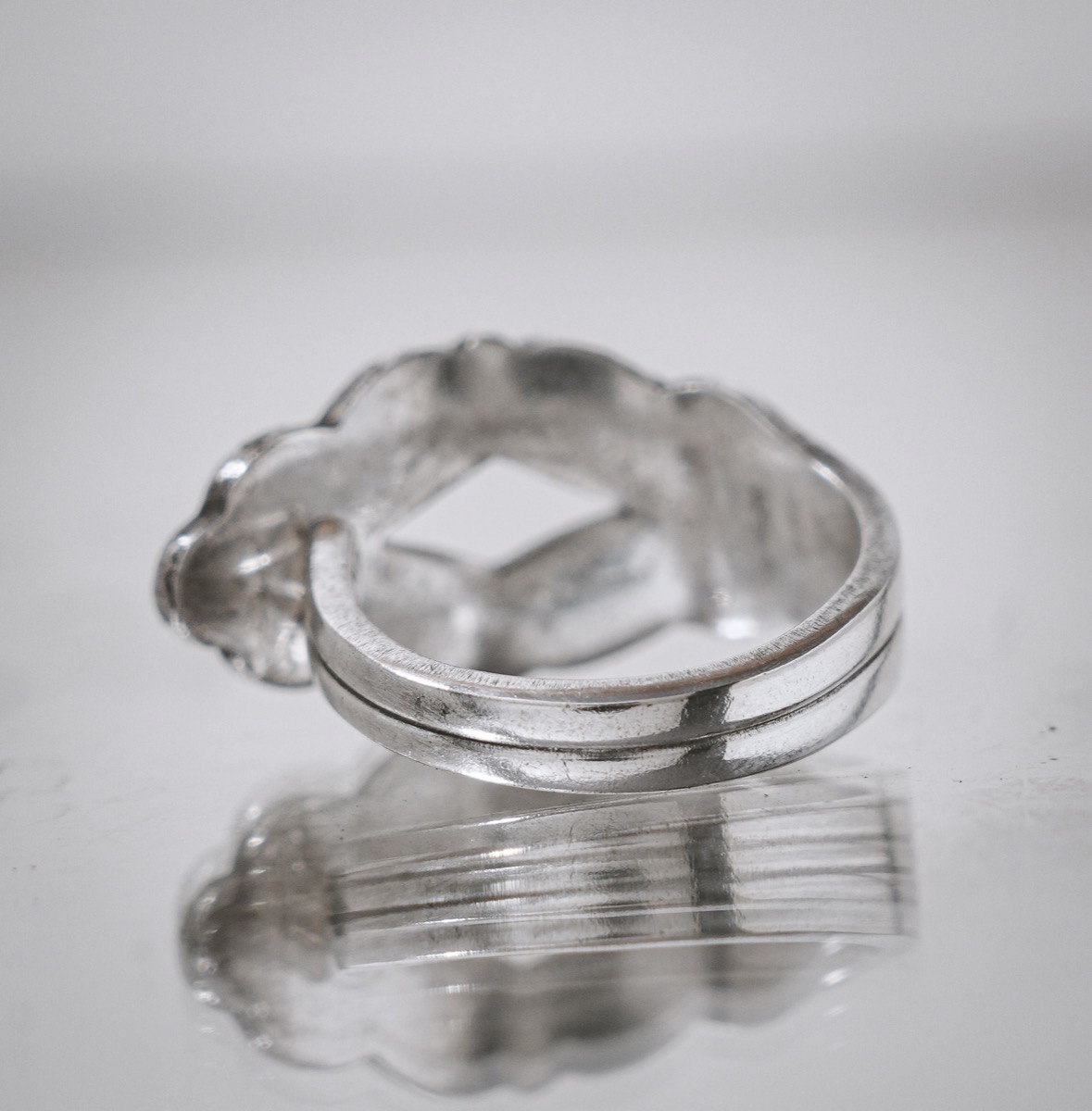 Bague Losange Ajouré vue 3