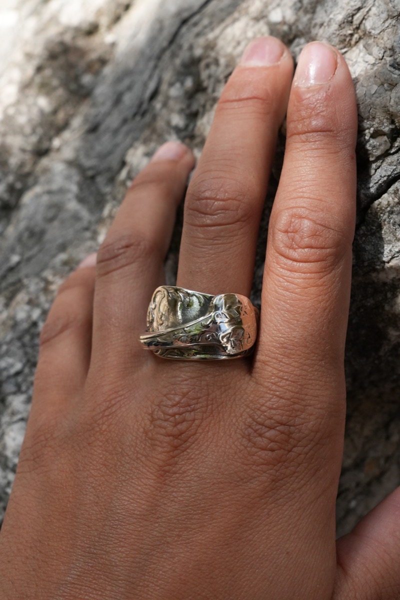 Bague Massive Vieillie - bijou artisanal en argenterie recyclée, fait main à Marseille par XV3foisrien