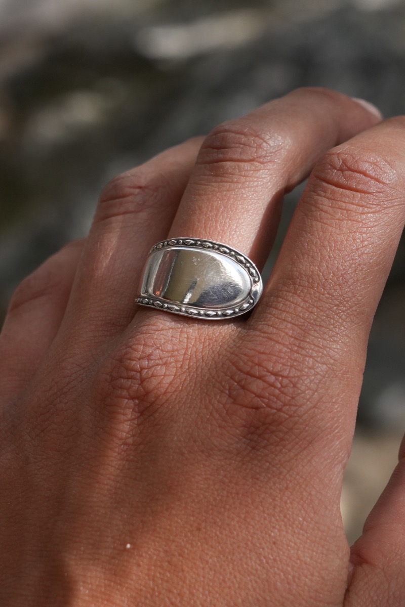 Bague Ornement Pointillé vue 3