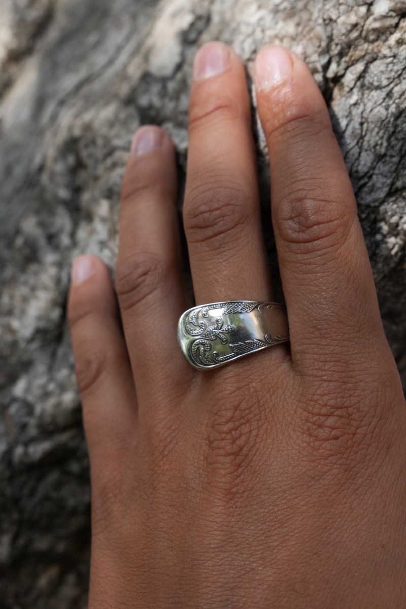 Bague Ornementale Ciselée vue 9
