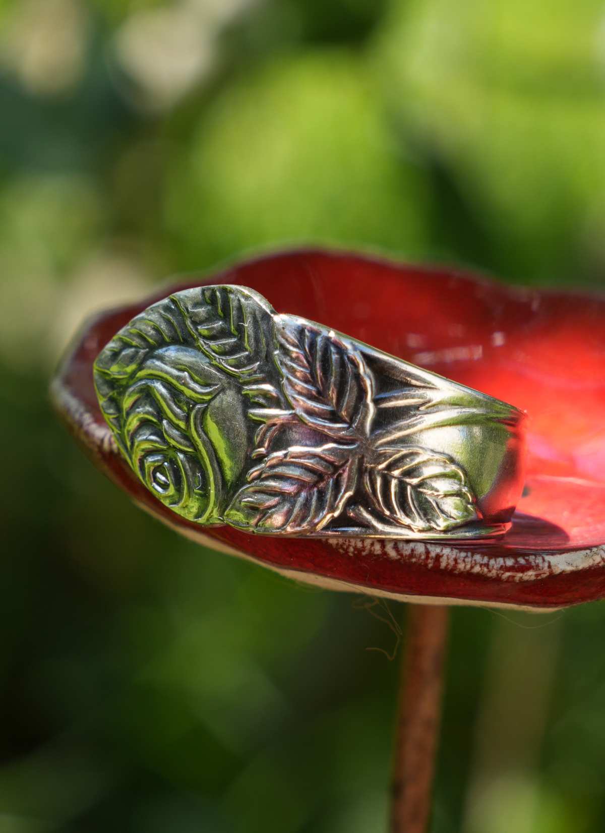 Bague Rose Reine vue 5