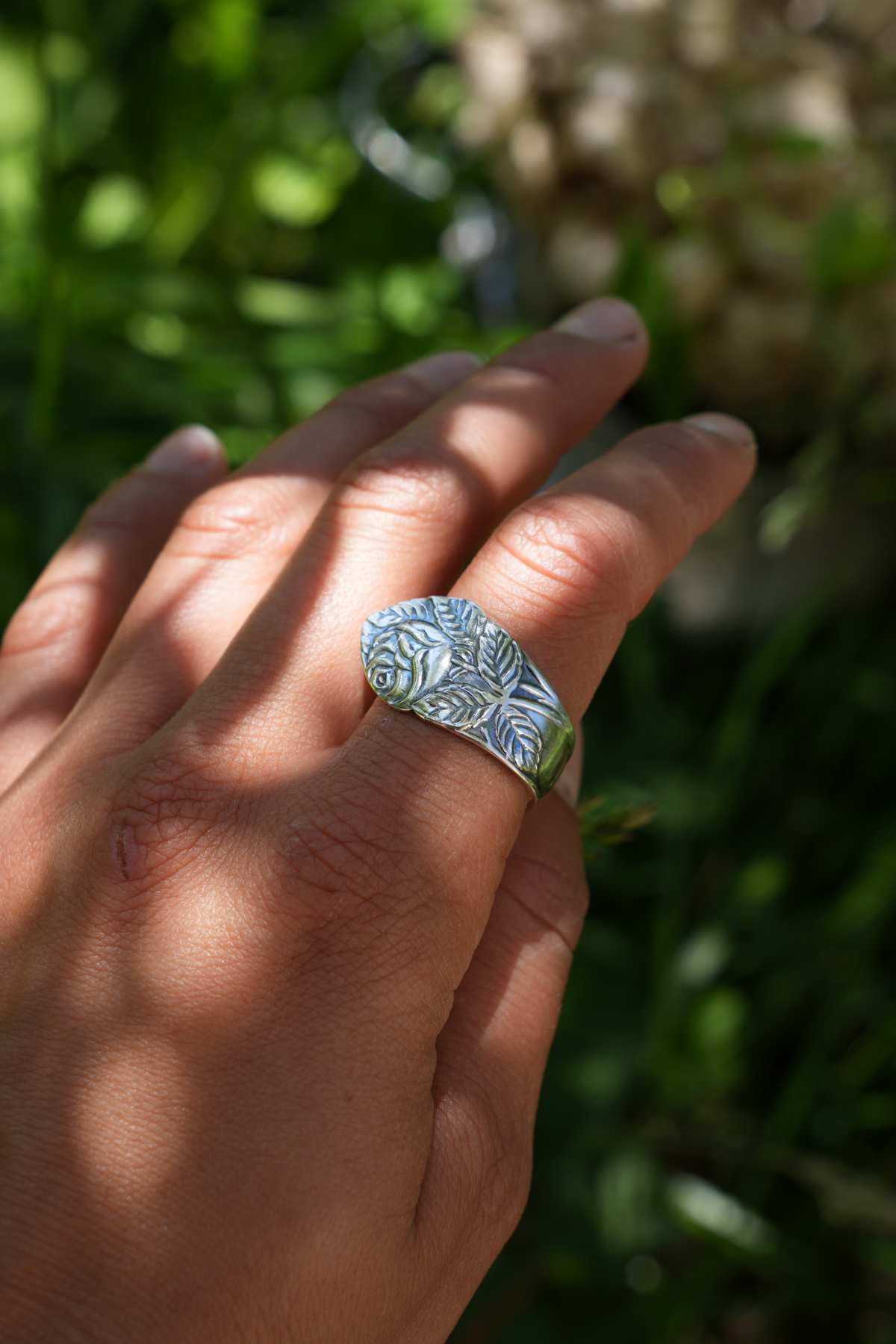 Bague Rose Reine vue 6