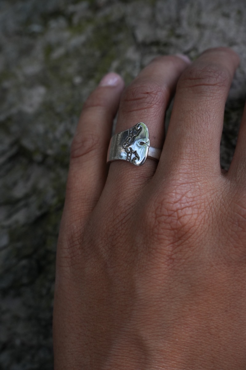 Bague Temple vue 3