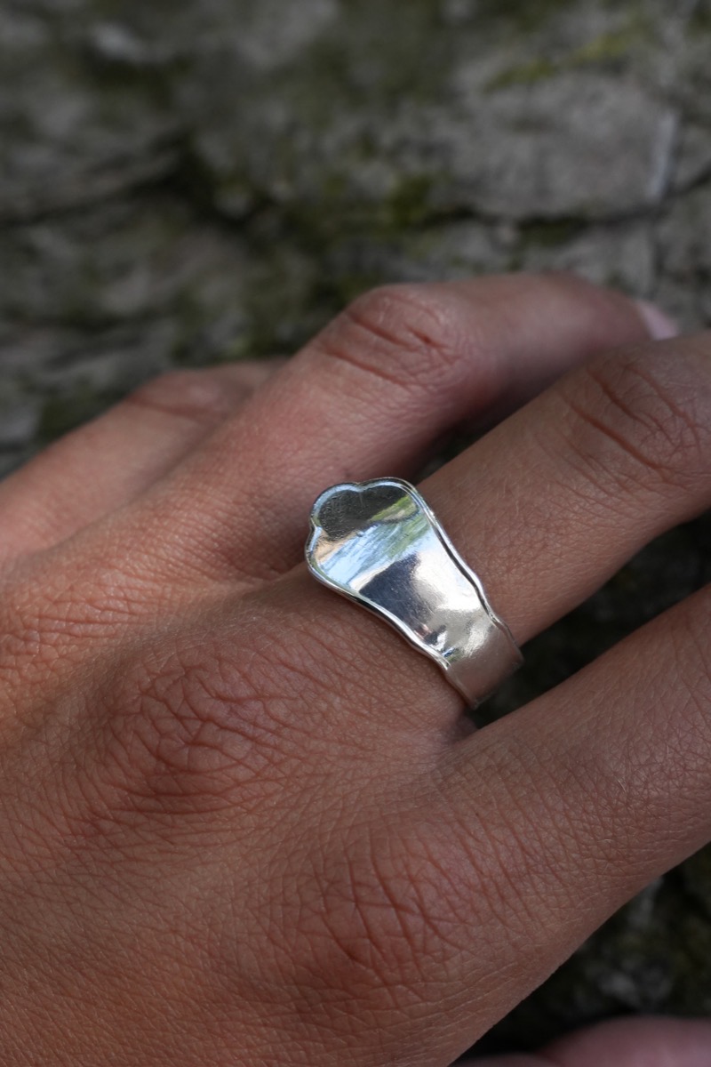 Bague Vague - bijou artisanal en argenterie recyclée, fait main à Marseille par XV3foisrien