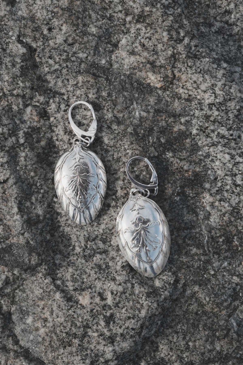 Boucles Feuilles Argent - bijou artisanal en argenterie recyclée, fait main à Marseille par XV3foisrien