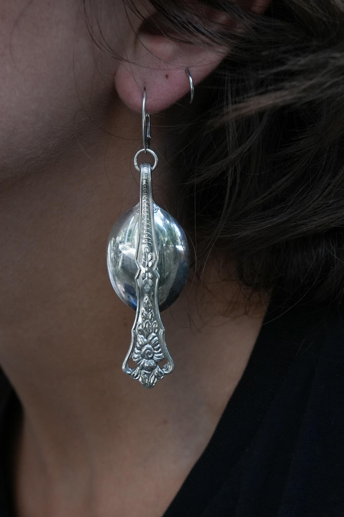 Pendantes Cuillère Entière - bijou artisanal en argenterie recyclée, fait main à Marseille par XV3foisrien