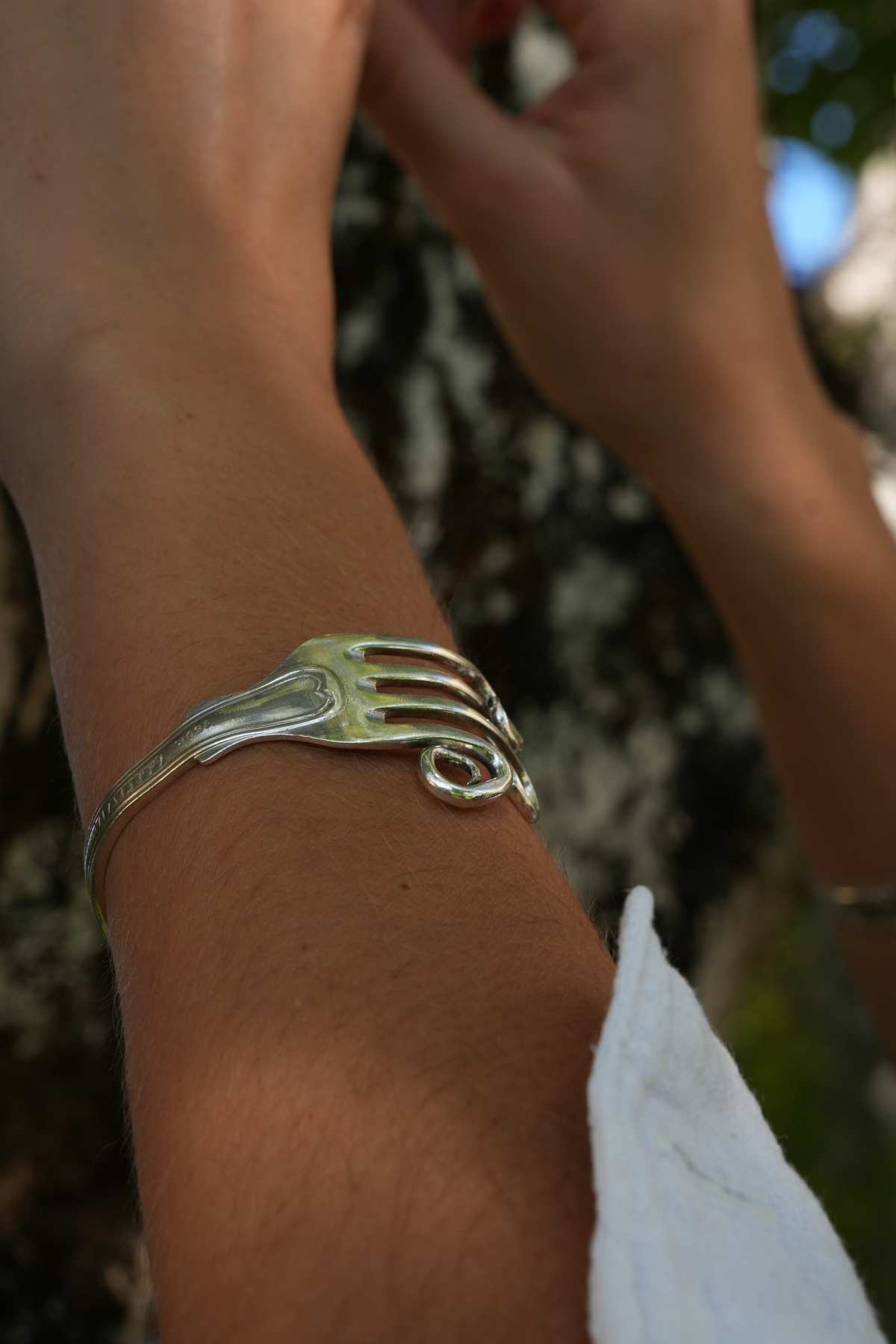 Bracelet Torsade - bijou artisanal en argenterie recyclée, fait main à Marseille par XV3foisrien